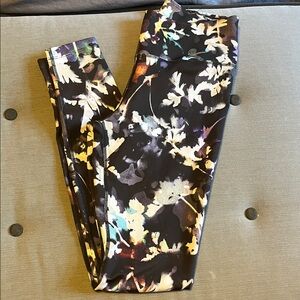 Nike Floral Patterned Leggings